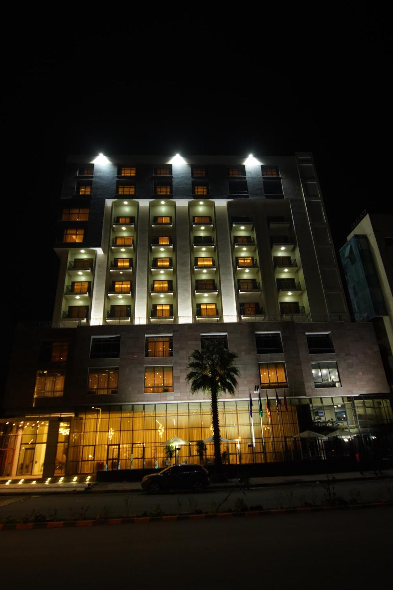 Best Western Premier Dynasty 亚的斯亚贝巴 外观 照片